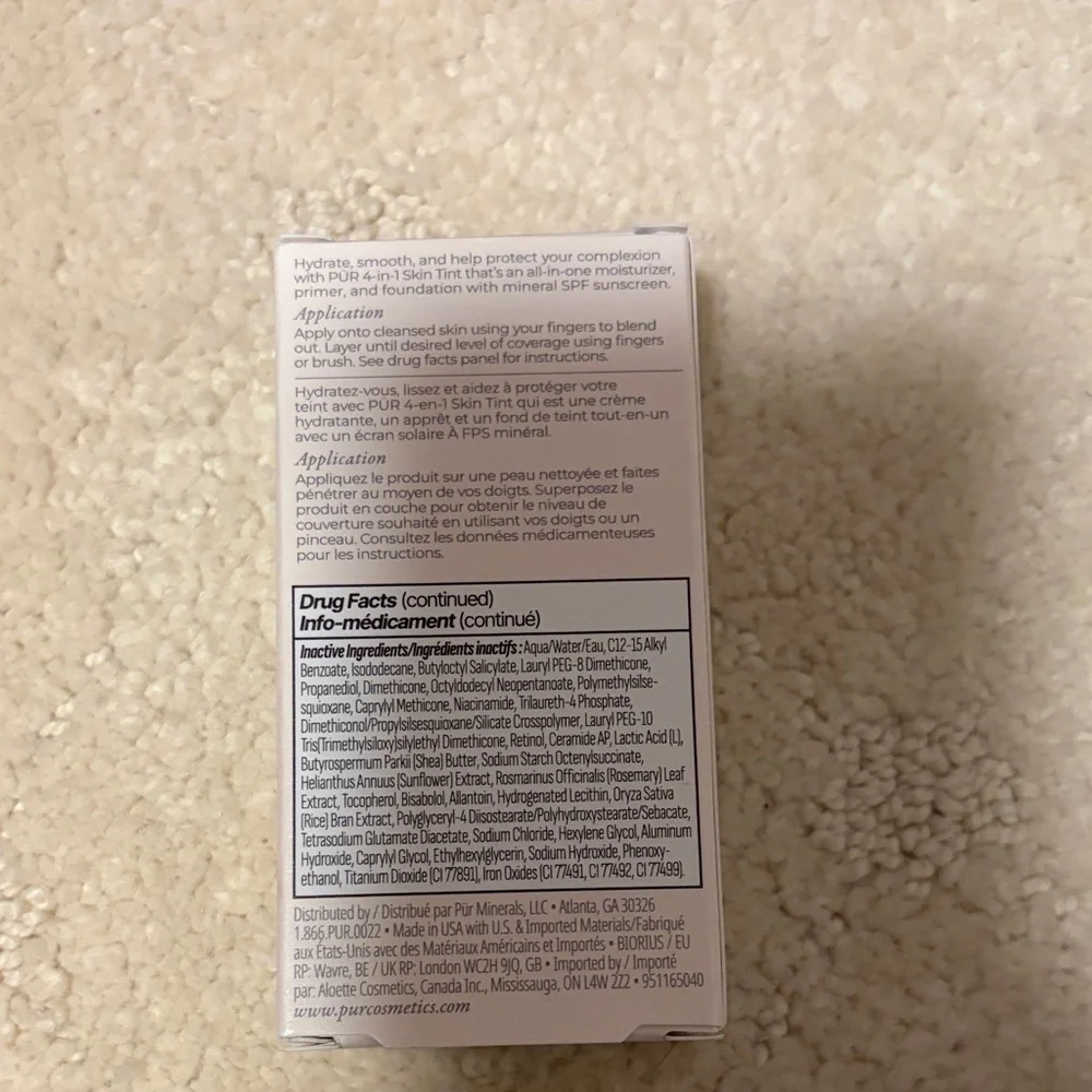 New in Box PUR 4-in-1 Skin Tint with SPF 50 Protection Shade MN4 - Picture 3 of 5